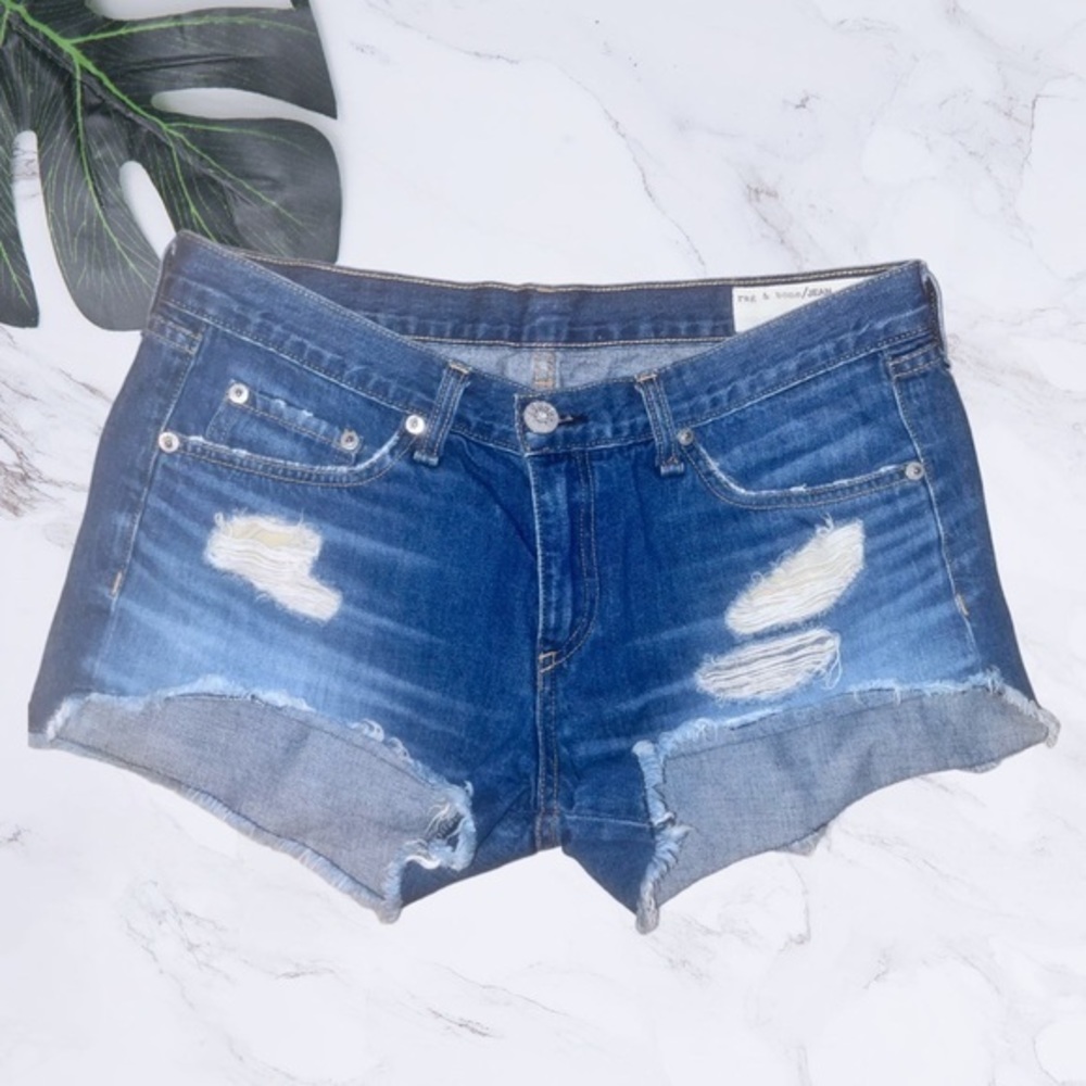 - Rag & Bone/JEAN Jeans Womens 28 Waist Denim Shorts Blue Distress Cu